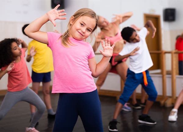 Kids dancing Kids dancing